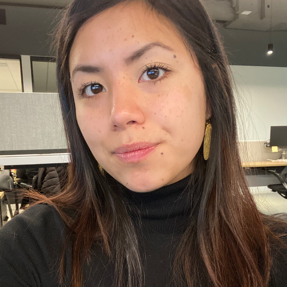 Meet your Posher, Danielle